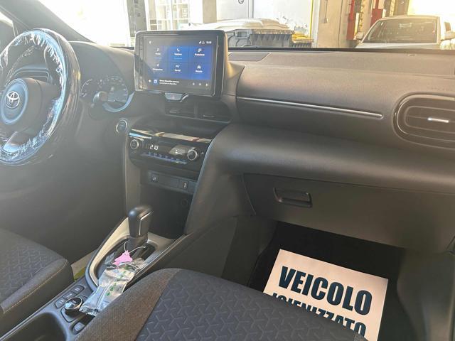 TOYOTA Yaris Cross 1.5 Hybrid 5p. E-CVT AWD-i Lounge