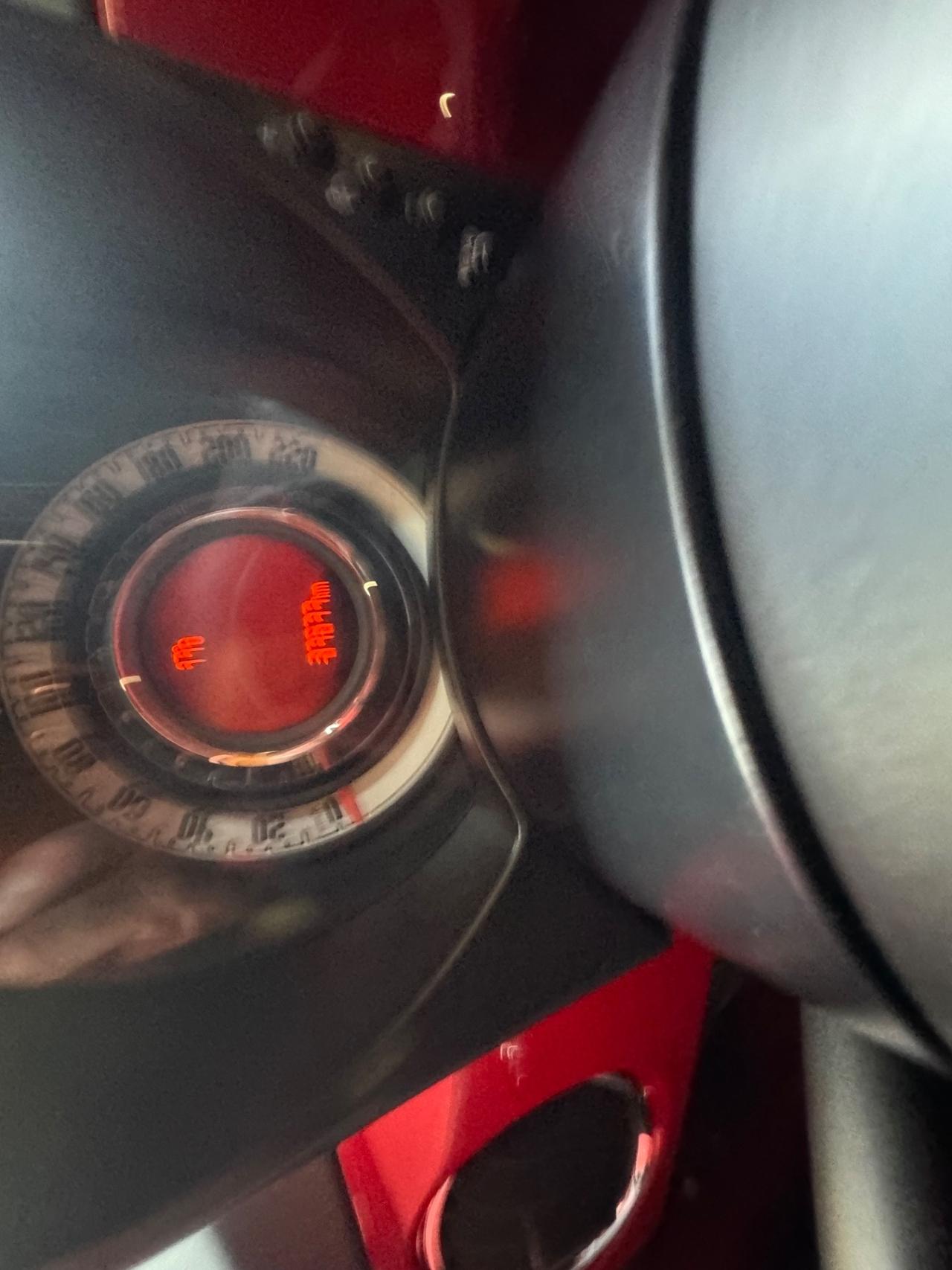 Fiat 500 1.0 Hybrid Red