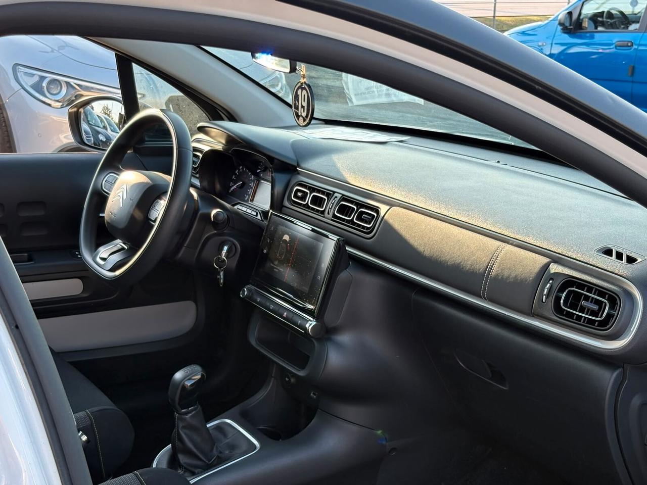 Citroen C3 PureTech 83 S&S C-Series