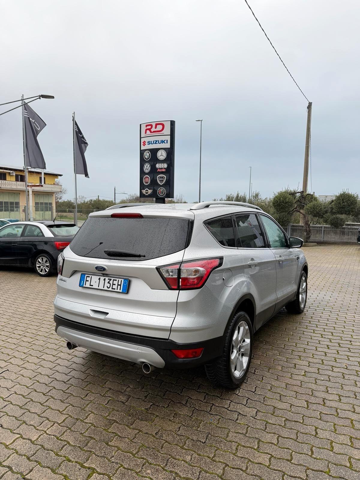 Ford Kuga 2.0 TDCI 150 CV S&S 4WD Titanium