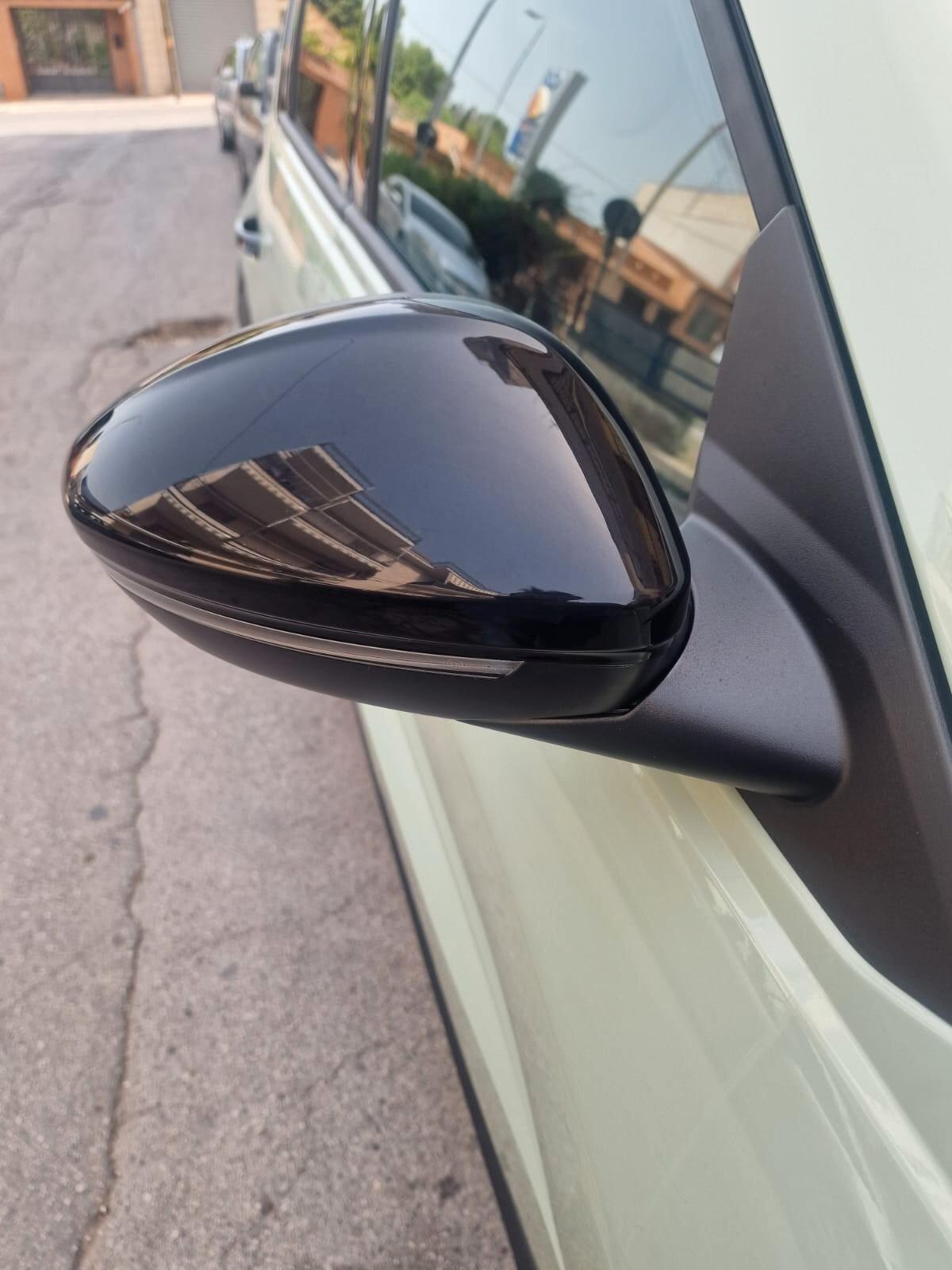 Fiat Grande Panda 1.2 Hybrid 110 CV S&S La Prima