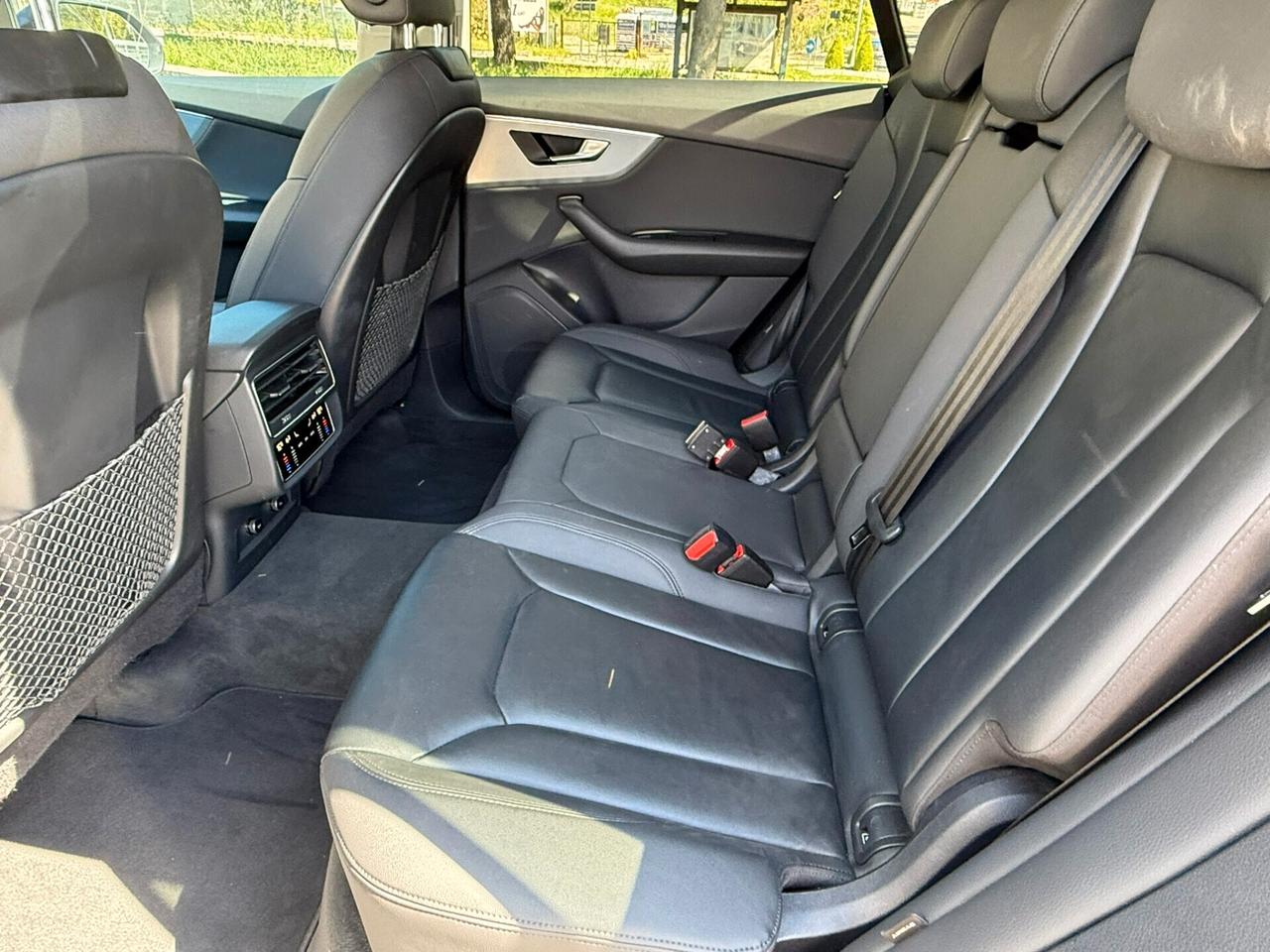 Audi Q8 50 TDI 286 CV quattro tiptronic Sport
