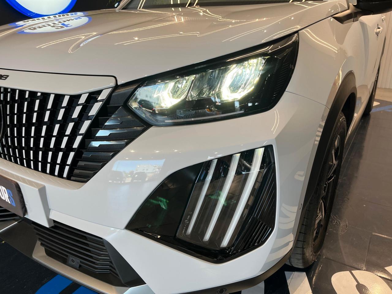 Peugeot 2008 PureTech 100 S&S Allure