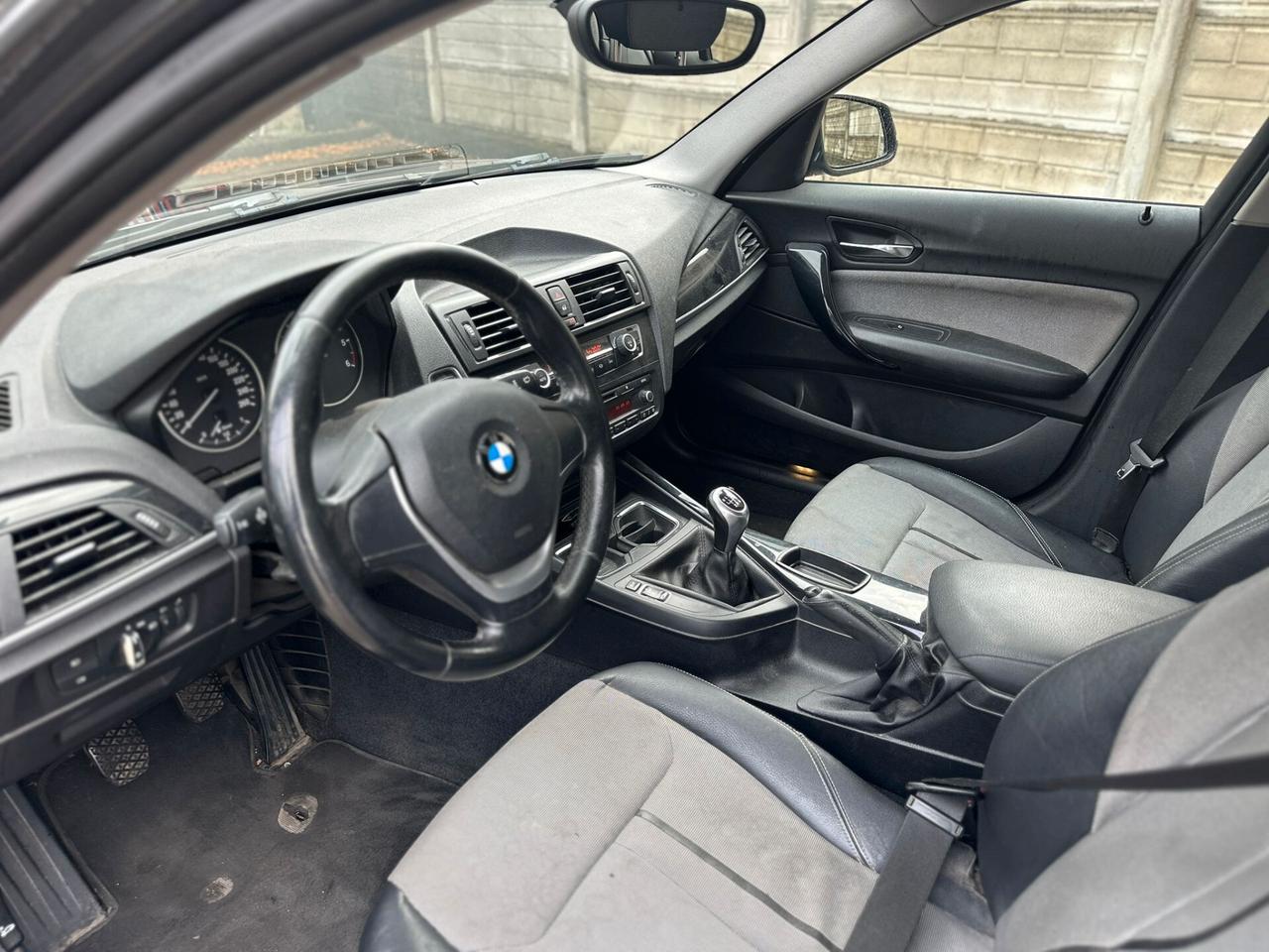 Bmw 116 116d 5p. Urban