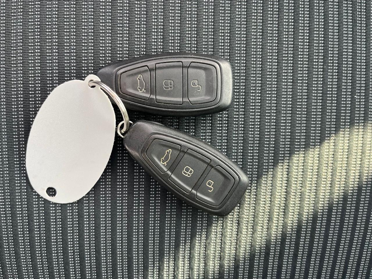 Ford C-Max 1.6 TDCi 115CV Titanium