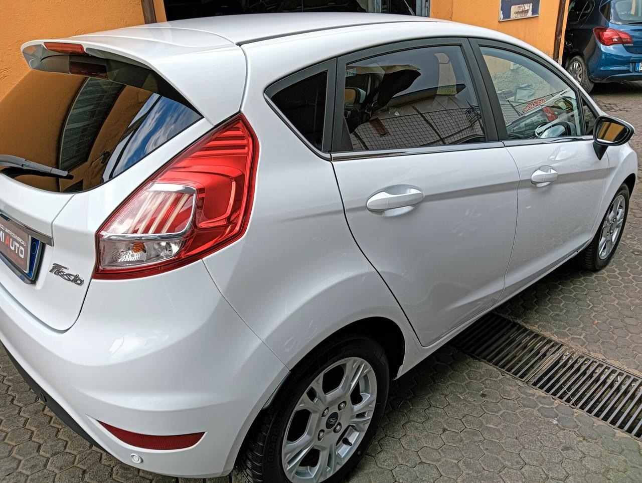 Ford Fiesta 1.5 TDCi Start&Stop 5 porte Titanium