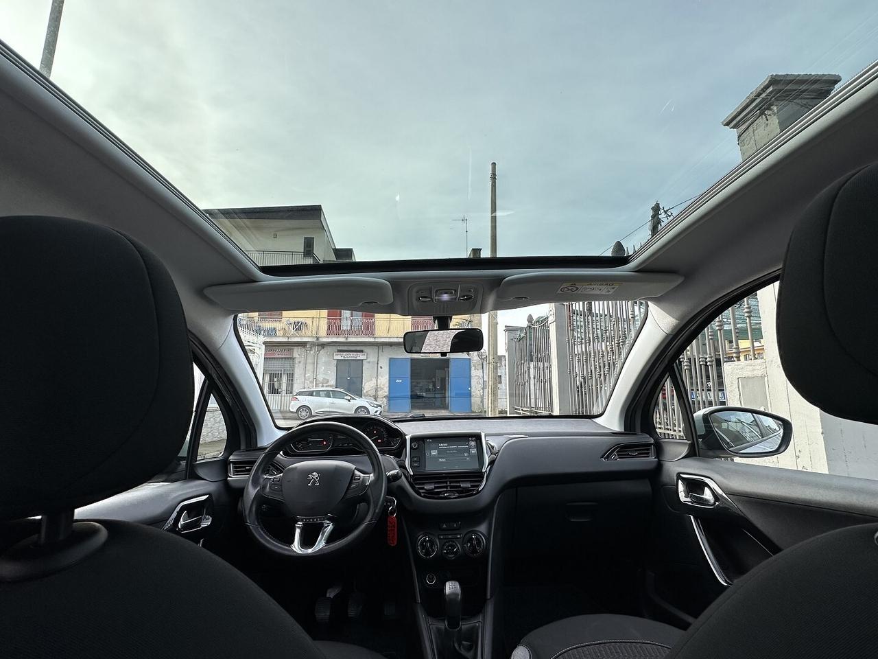 Peugeot 208 Allure 1.2 Benzina 82 Cv 2016 Tetto