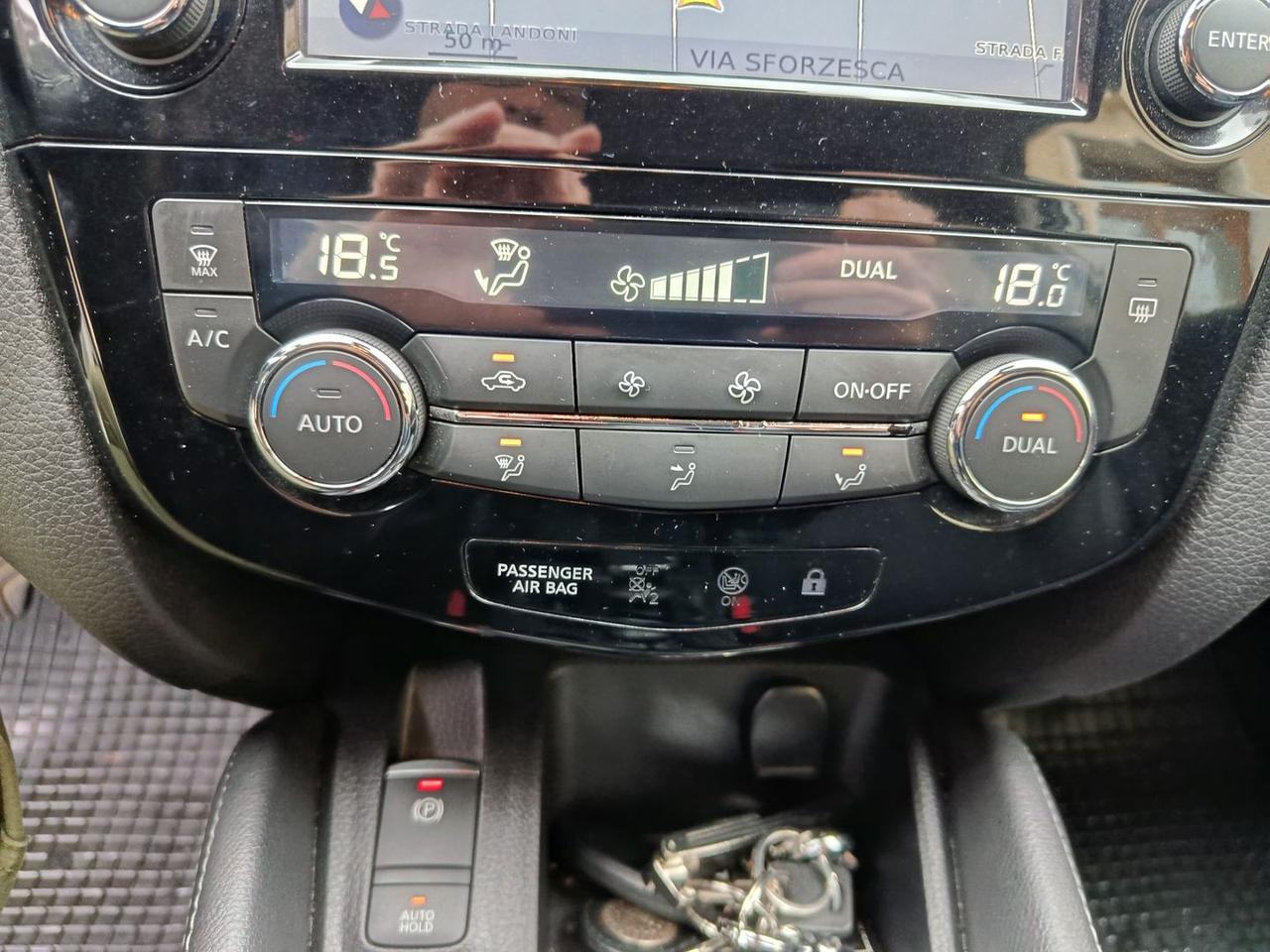 Nissan Qashqai Business Plus 1.6 dCi #8740