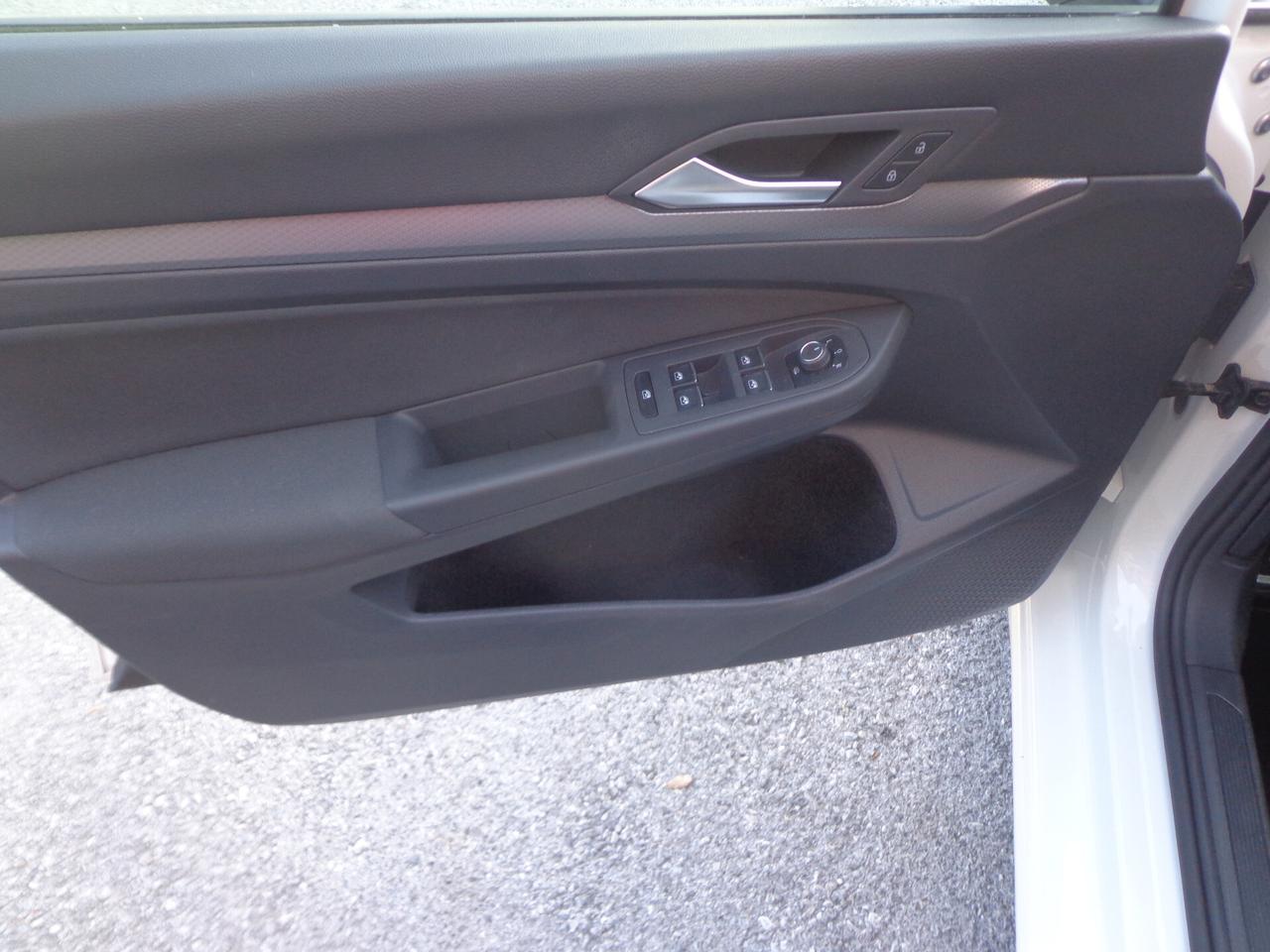 Volkswagen Golf 2.0 TDI 115 CV SCR Life