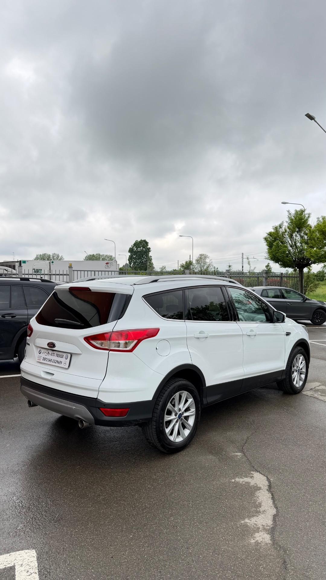 Ford Kuga 2.0 TDCI 120 CV S&S 2WD Titanium