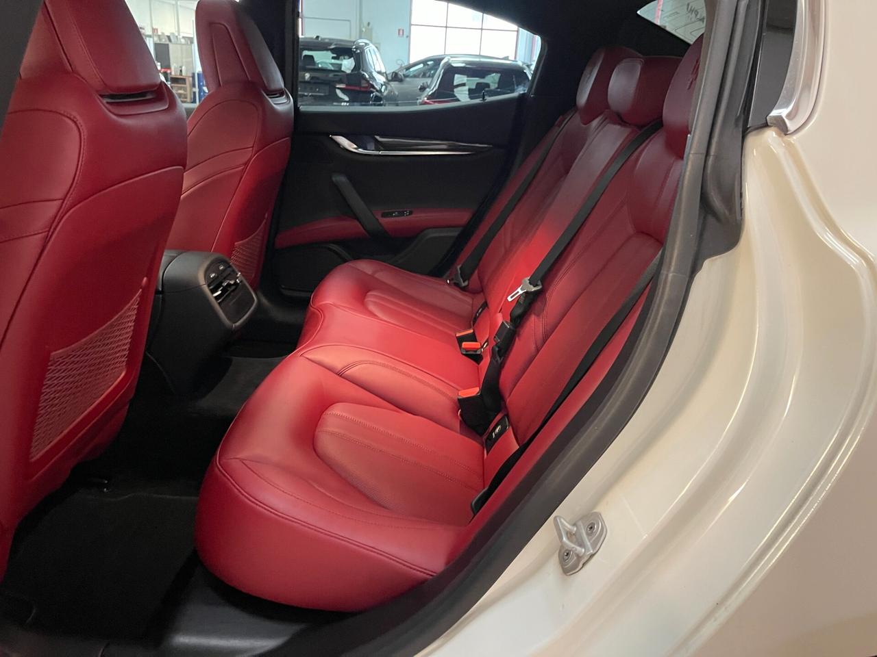 Maserati Ghibli 3.0 V6 ds 275cv auto-LEGGI SOTTO