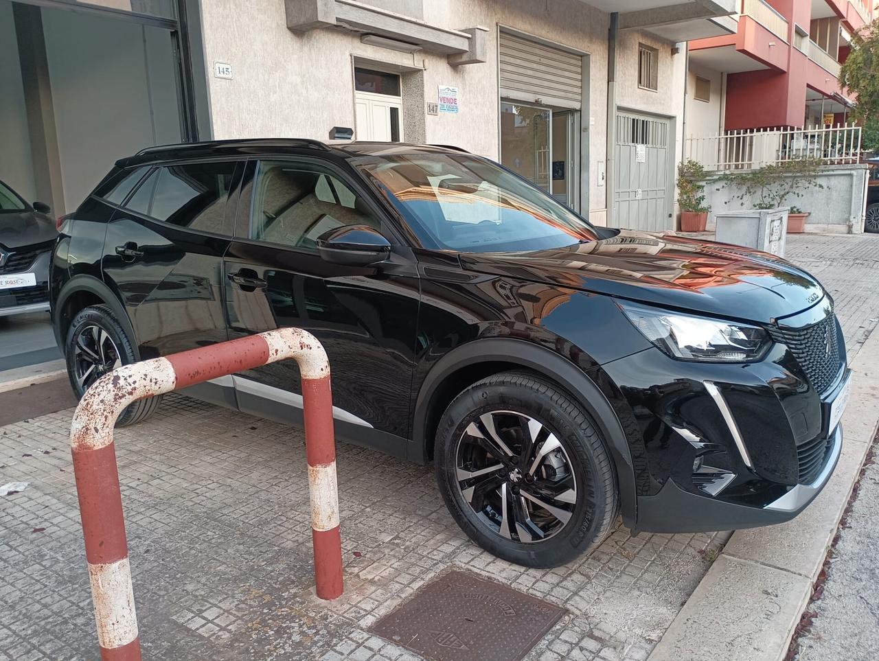 Peugeot 2008 1.5BlueHDi 130 S&S EAT8 Allure Pack