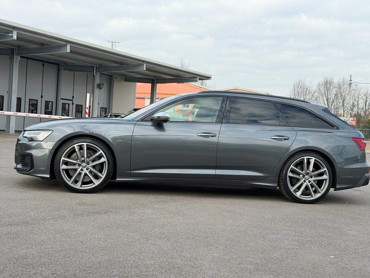 Audi S6 Avant 3.0 sport attitude FULL OPTIONAL