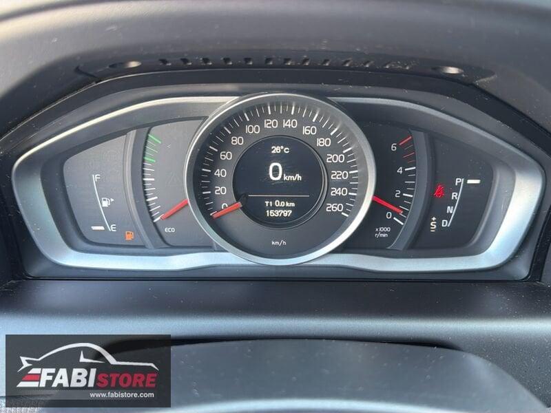Volvo XC60 2.4 D4 181 Cv Automatic AWD Momentum - Navi, Cruise, Sensori ecc