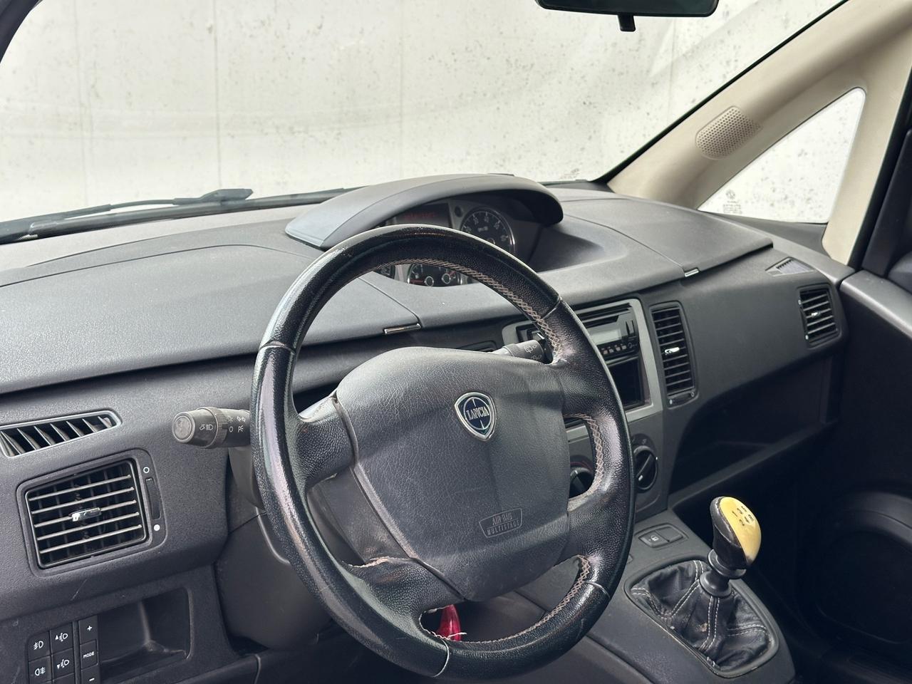 Lancia MUSA 1.4 Oro Ecochic GPL