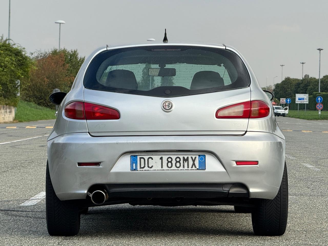 Alfa Romeo 147 1.9 JTD (120) 3 porte Distinctive Ex 120 oltre 200 CV