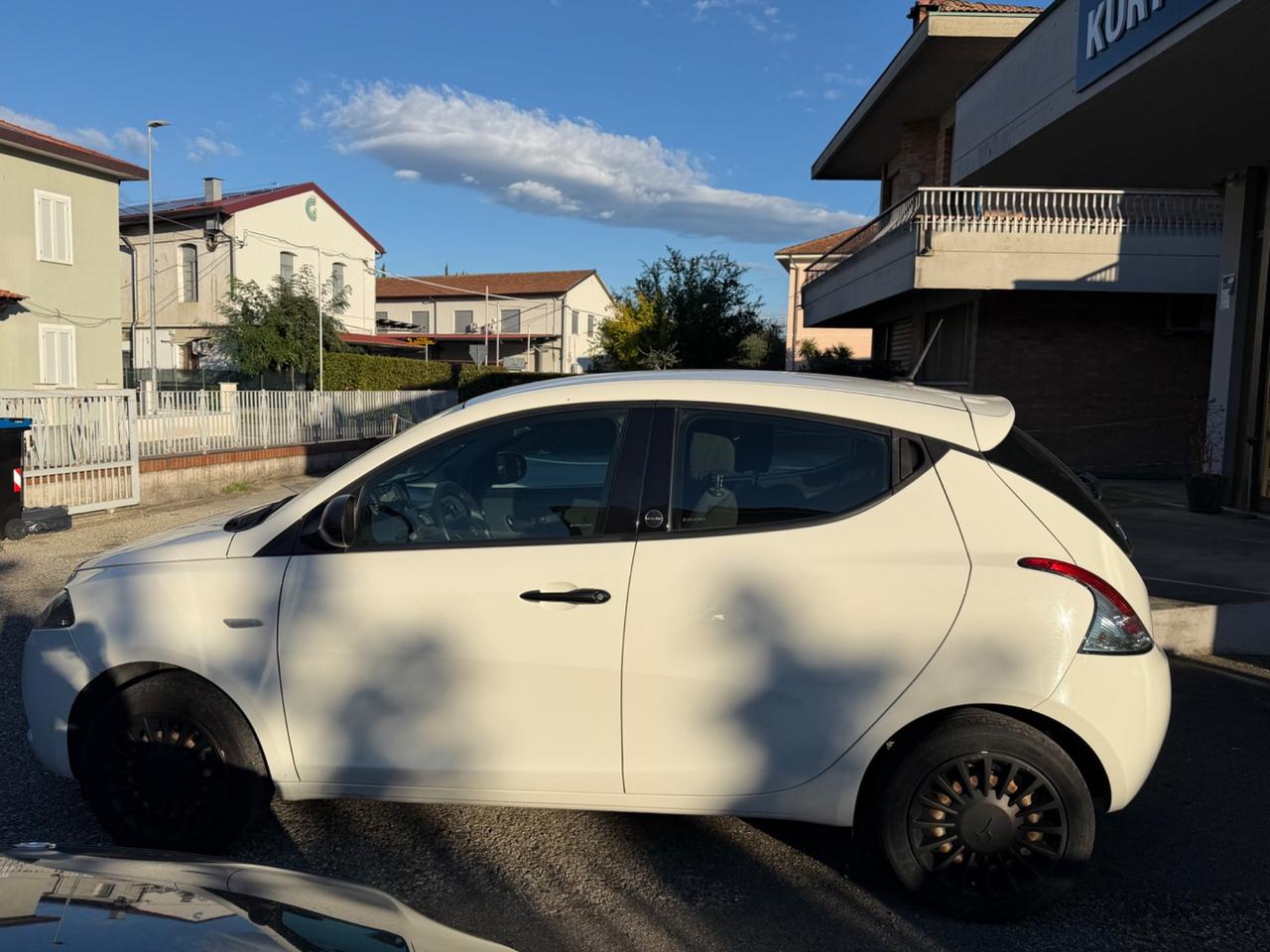 Lancia Ypsilon 1.0 FireFly 5 porte S&S Hybrid Maryne