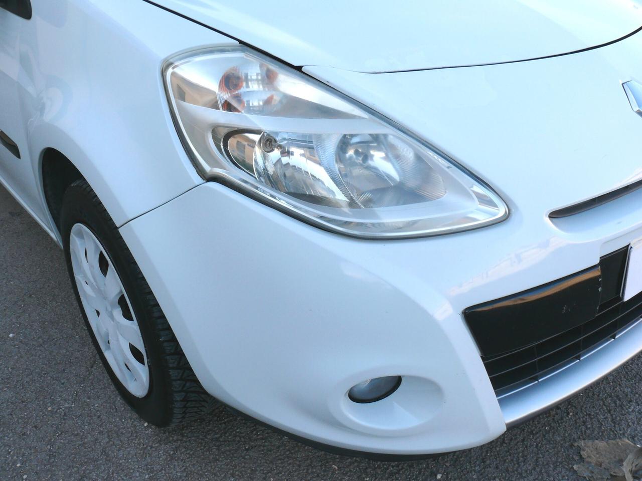Renault Clio 1.2 16V 3 porte Dynamique
