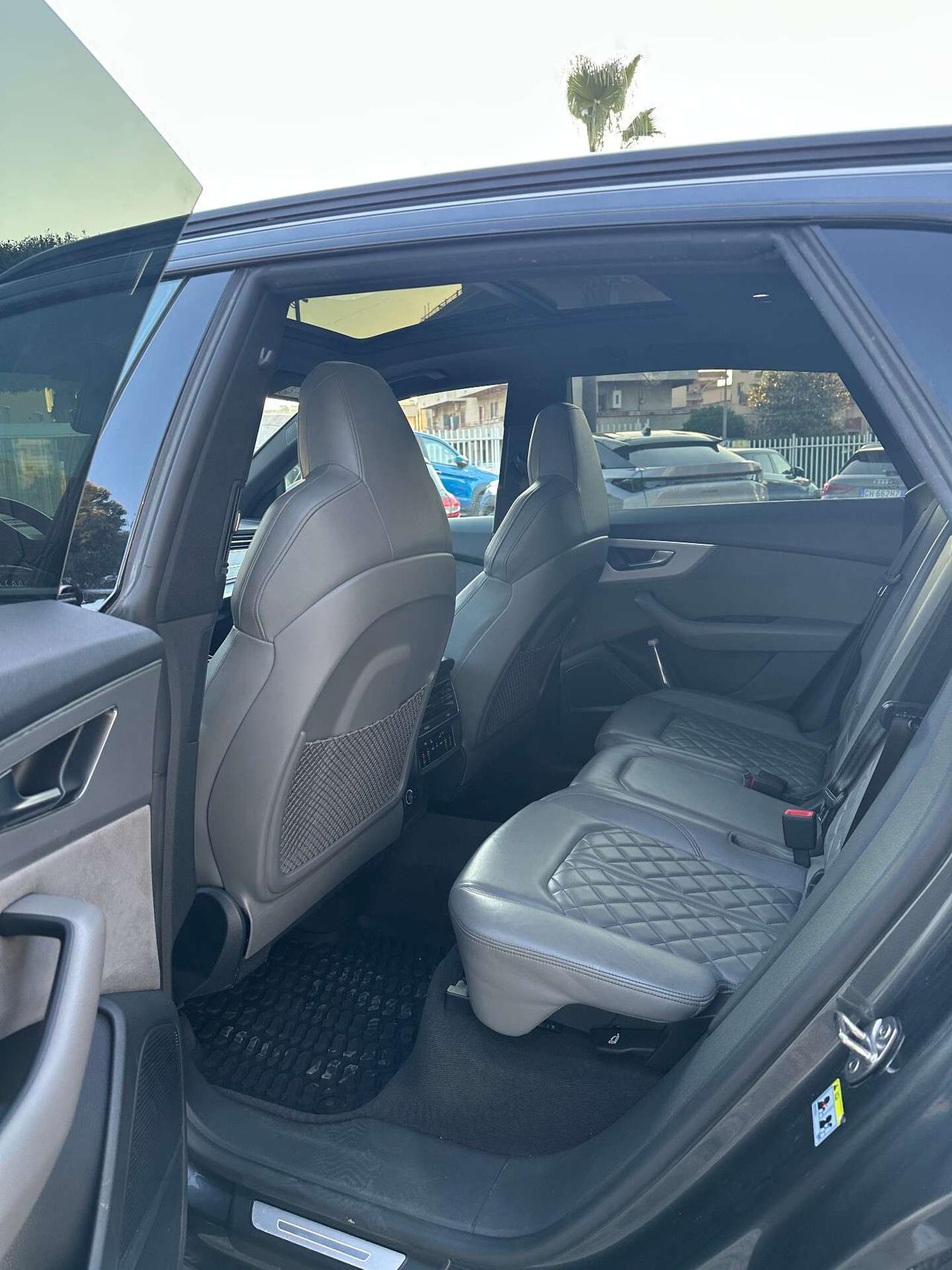 Audi Q8 Q8 50 TDI 286 CV quattro tiptronic