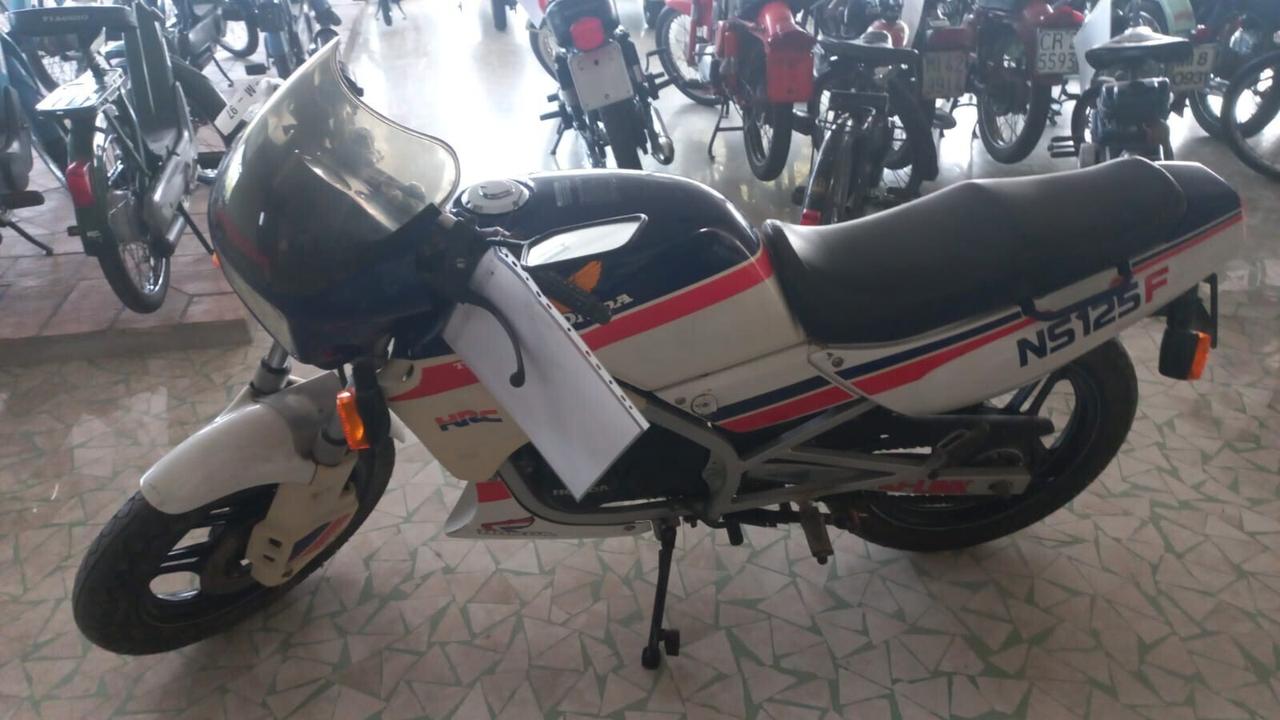 Honda NS 125 F - VENDIBILI SOLO PEZZI DI RICAMBIO