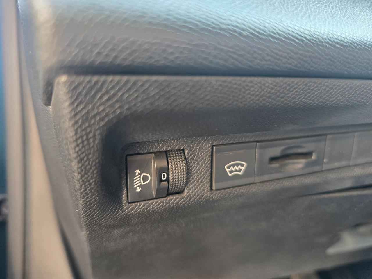 Peugeot 308 BlueHDi 130 S&S SW Active Pack