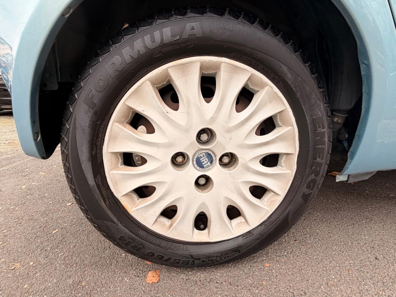 Fiat Punto 1.2i cat 5 porte HLX