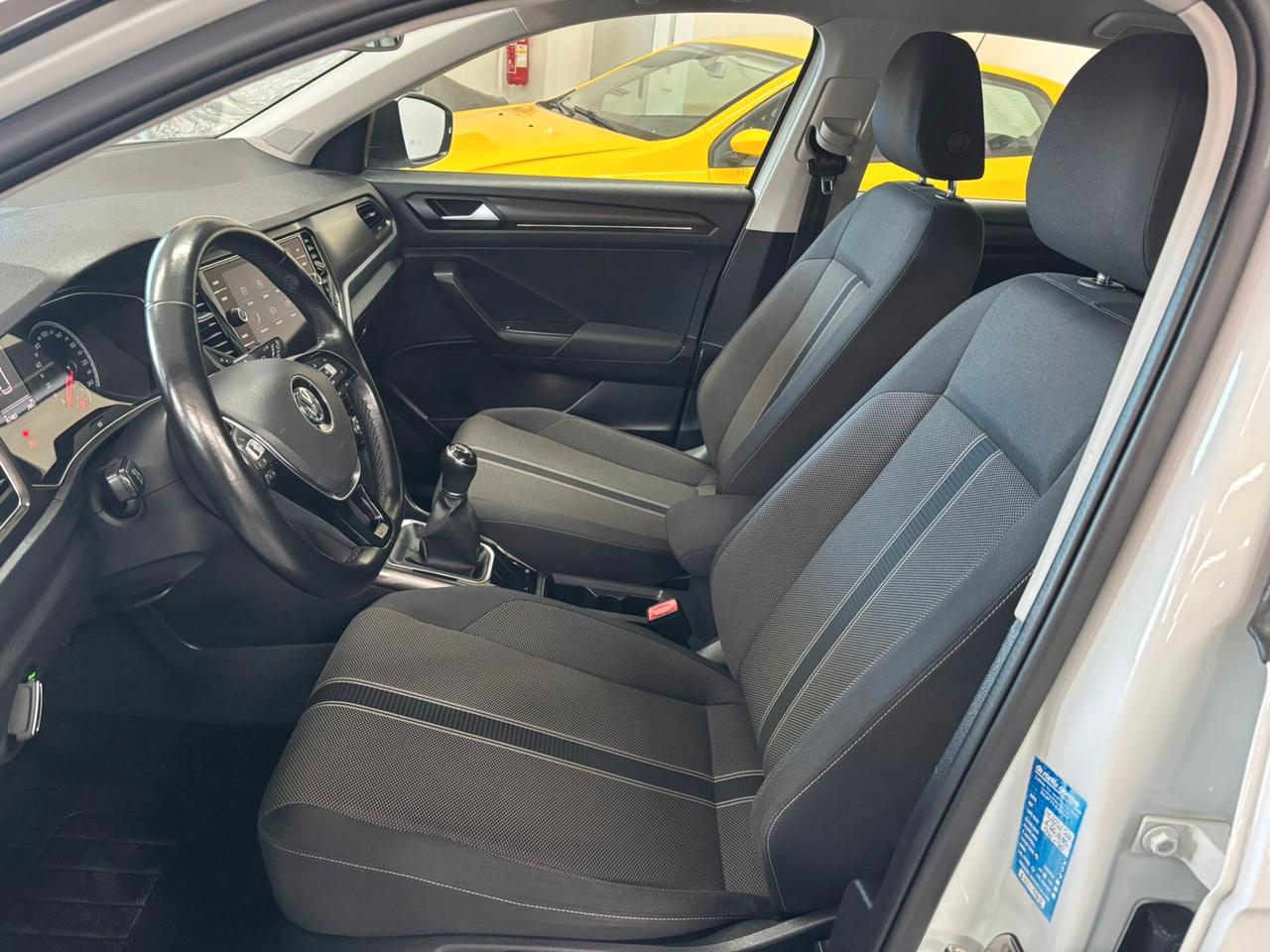 Volkswagen T-Roc 1.6 TDI SCR Business BlueMotion Technology