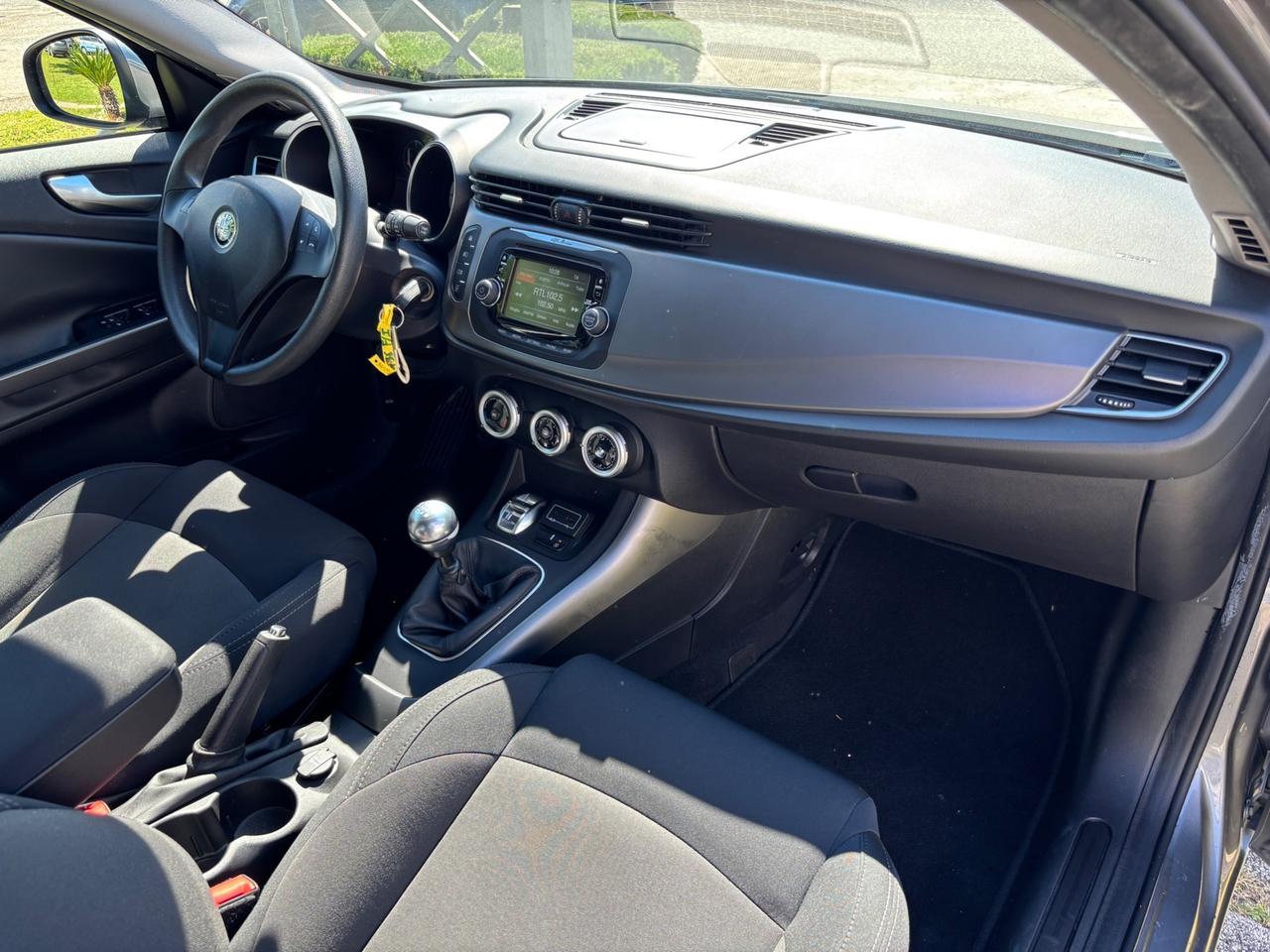 Alfa Giulietta 1.6JTDm 120CV Distinctive-2016