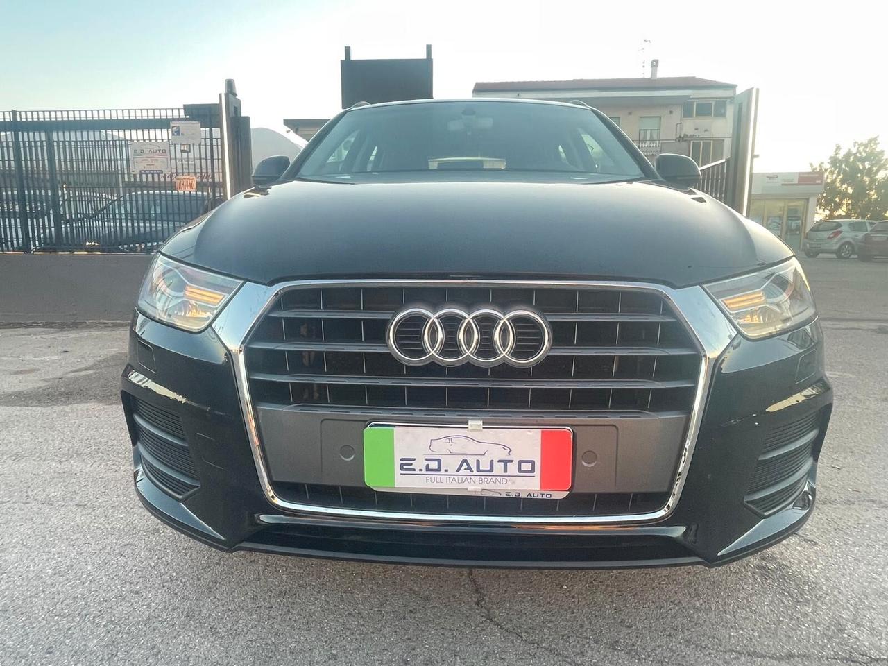Audi Q3 2.0 TDI 150 CV Business
