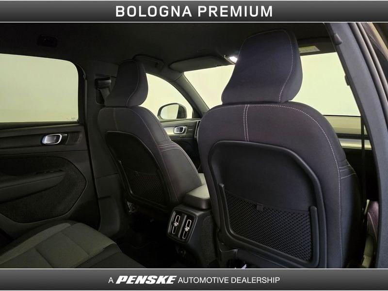 Volvo XC40 XC40 B3 automatico Plus Dark