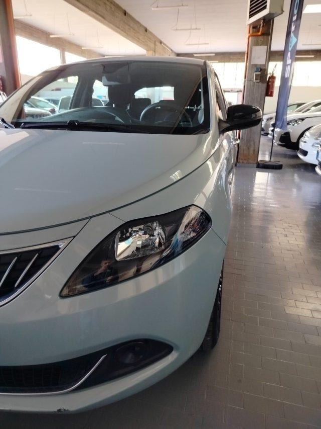 LANCIA Ypsilon 1.0 Hybrid Platino MY24 GPL PROMO