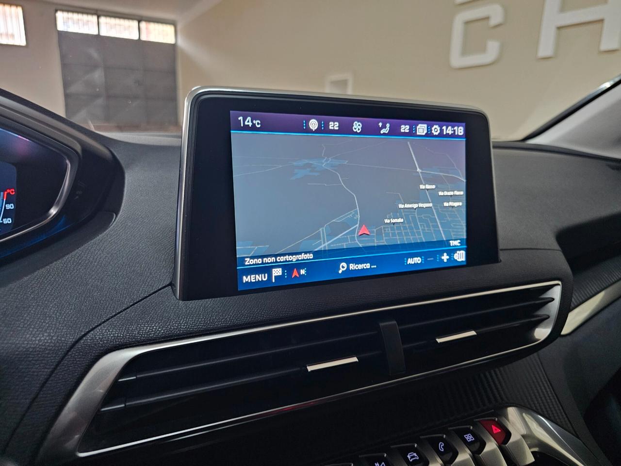 Peugeot 3008 BlueHDi 130 S&S EAT8 Business