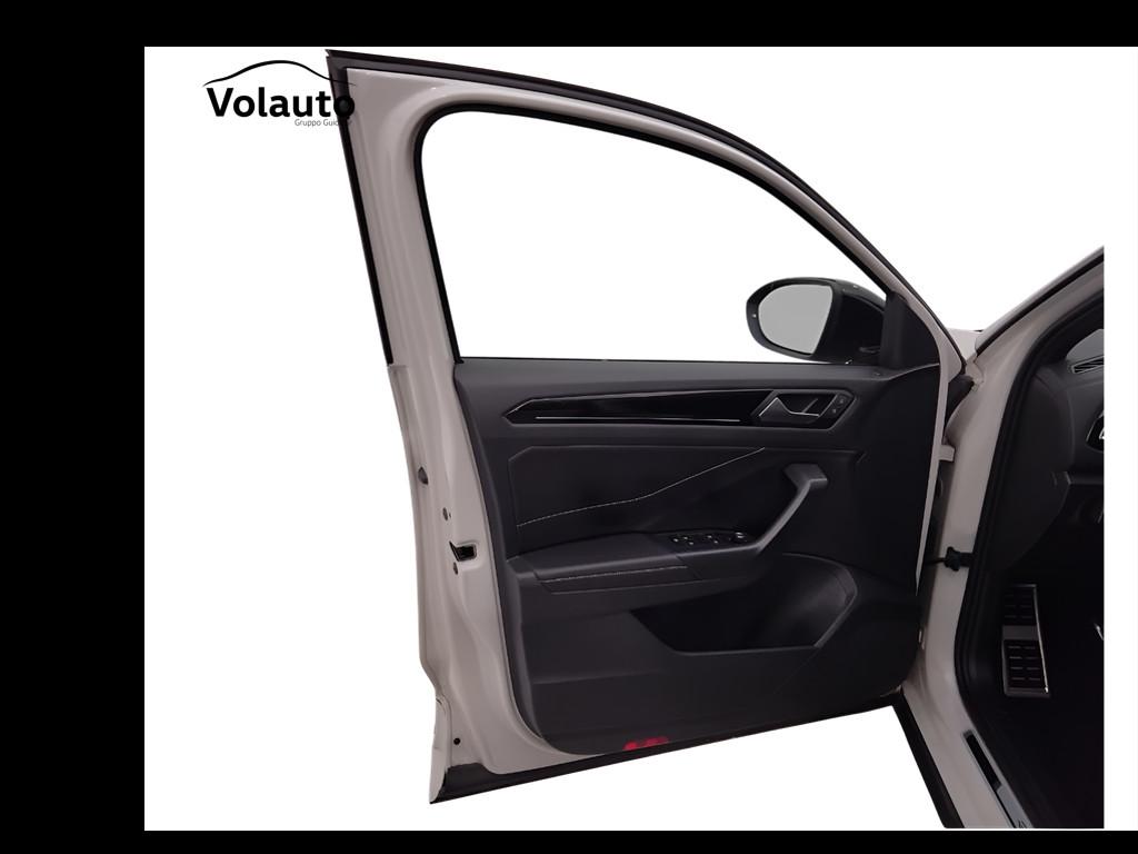 VOLKSWAGEN T-Roc 2022 - T-Roc 1.0 tsi R-Line 110cv