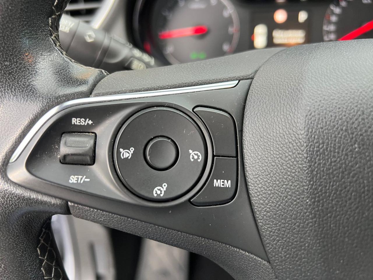 Opel Grandland X 1.5 D Business Edition