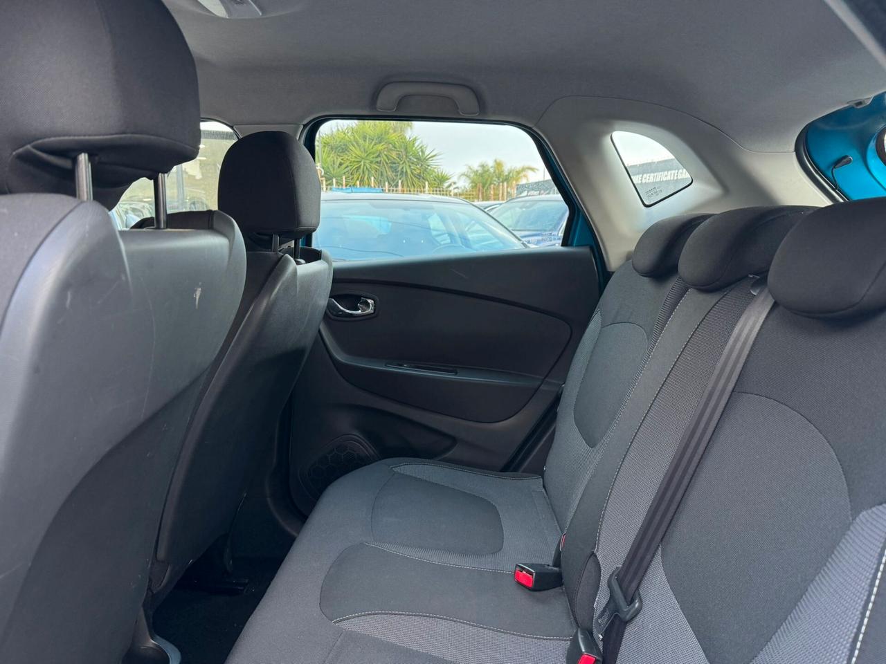 RENAULT CAPTUR 0.9 BENZ S&S 90CV 130000KM