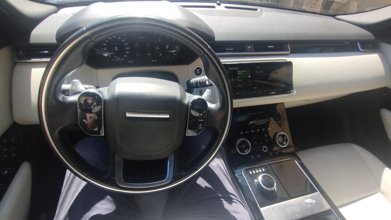Land Rover Range Velar 2.0D I4 240 CV R-Dynamic S