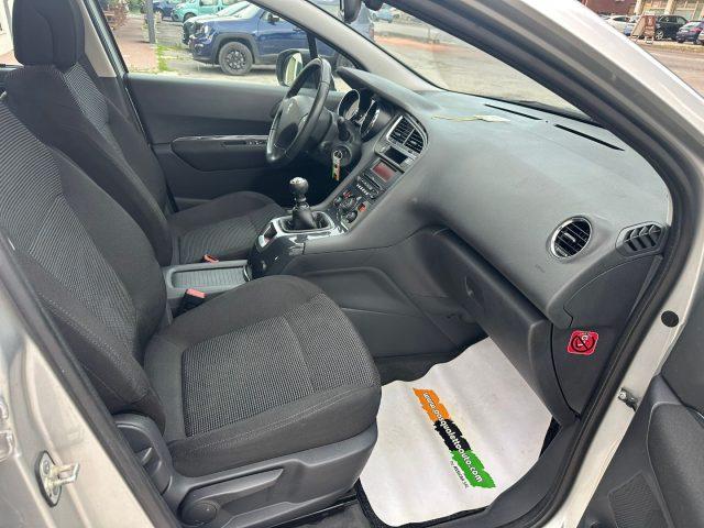 PEUGEOT 5008 7 posti ! 1.6 HDi 110CV Tecno