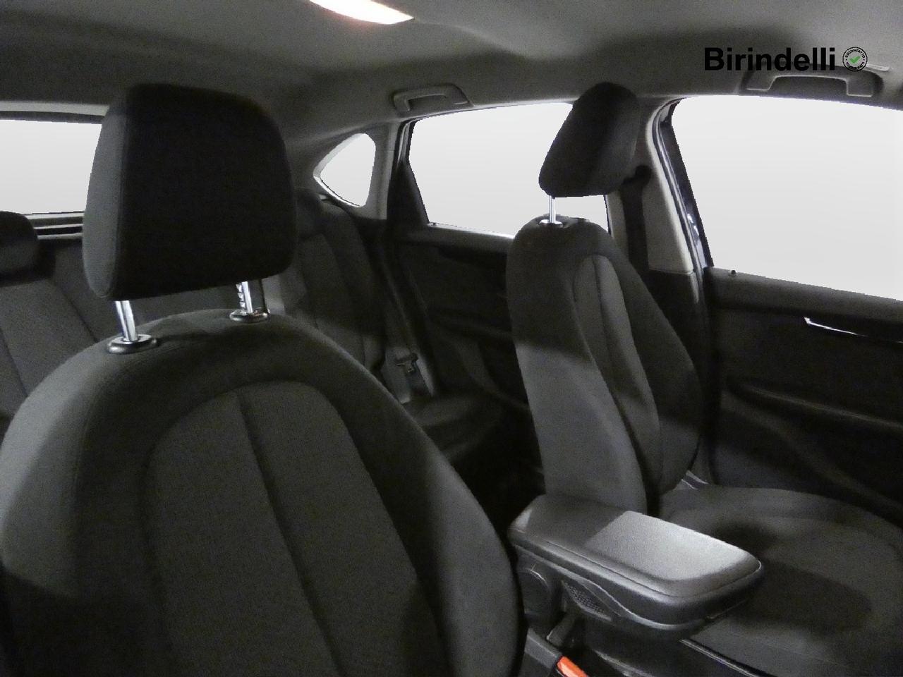 BMW Serie 2 A.T. (F45) - 218d Active Tourer Advantage