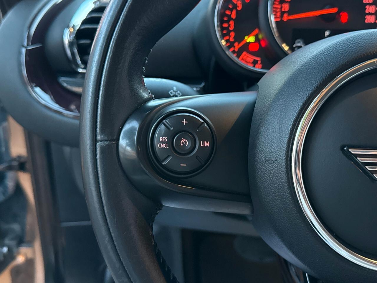 Mini Cooper 2.0D Clubman Hype LUCI AMBIENT 2019