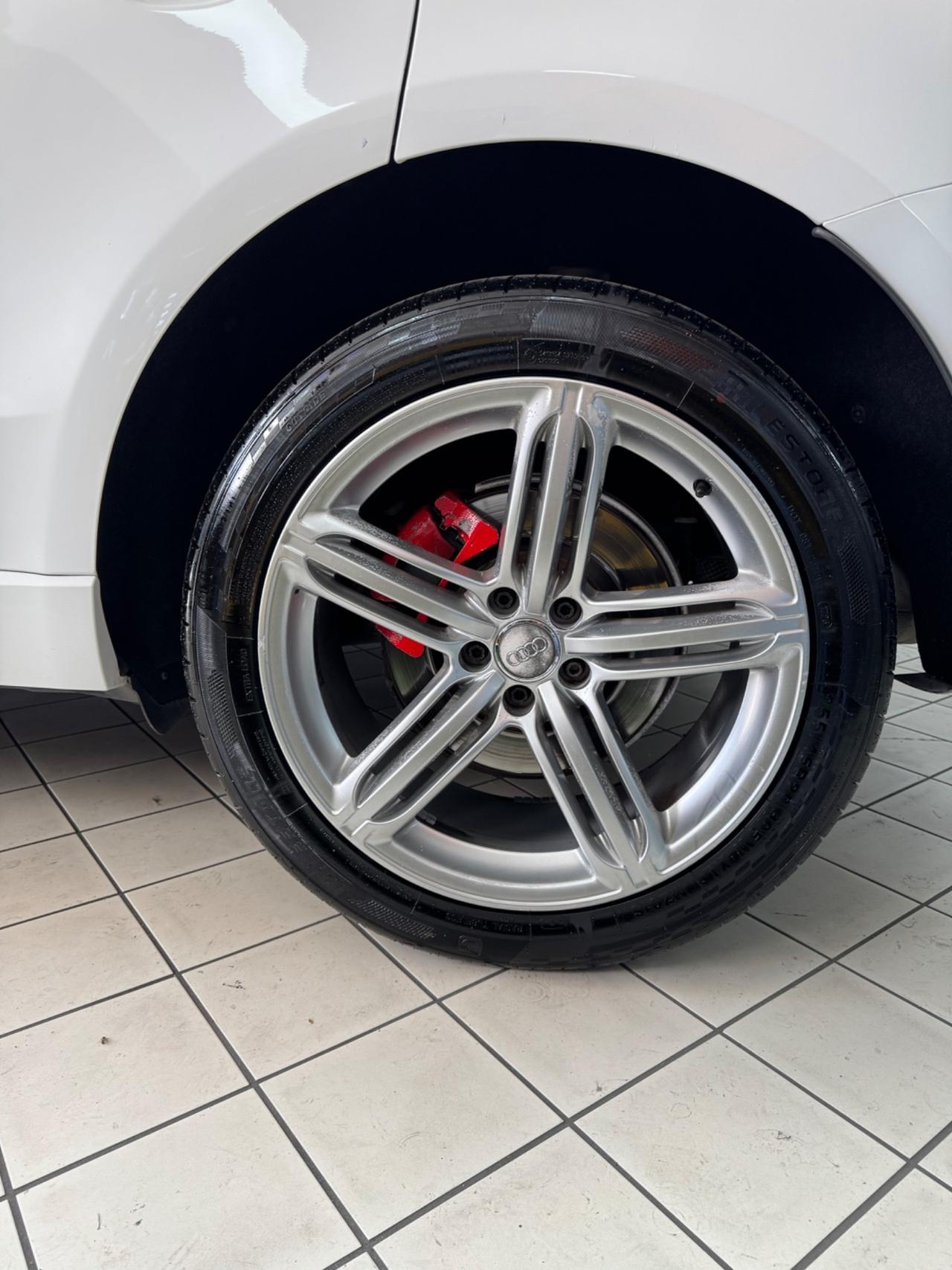 Audi Q5 3.0 V6 TDI quattro S tronic