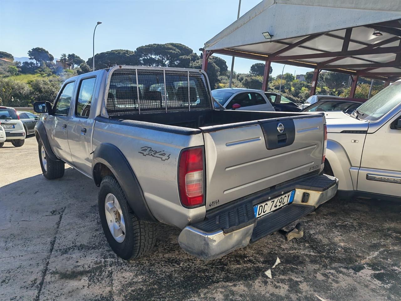 Nissan Pick Up Pick-up 2.5 TD 4 porte Double Cab