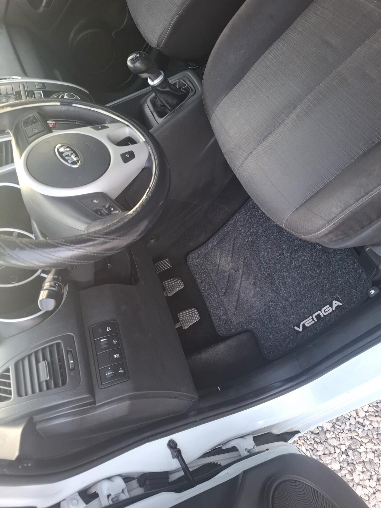 Kia Venga 1.4 CRDi 90CV Cool