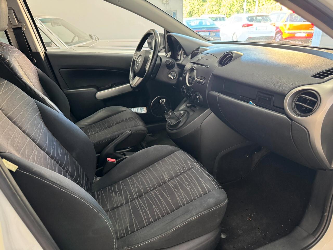 Mazda 2 2008 1.3 16V 75CV 5p. Play BENZINA OK NEOPATENTATI