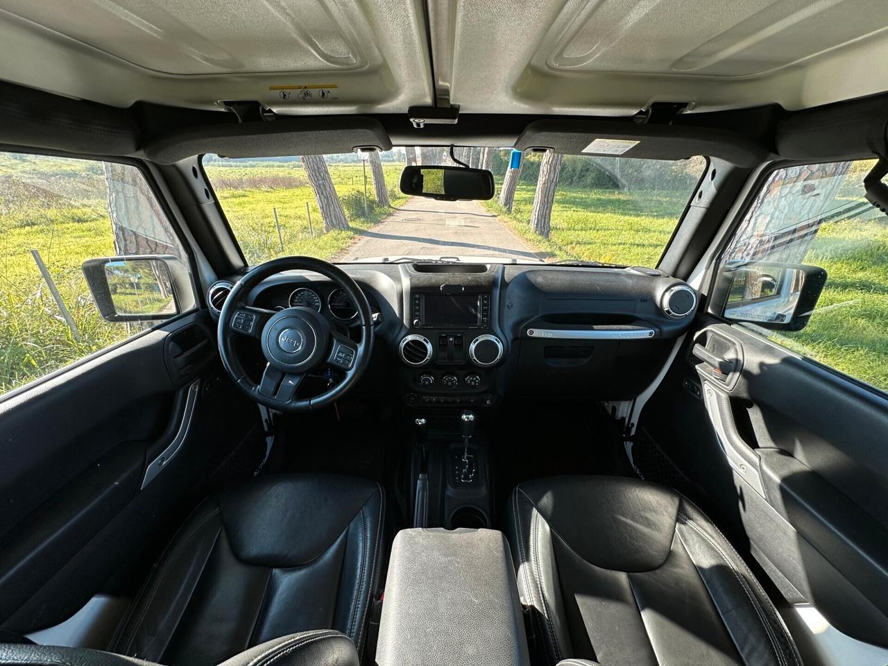Jeep Wrangler 2.8 CRD DPF Sahara Auto