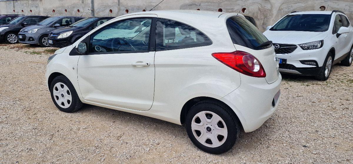 FORD Ka 1.2 8V 69CV Titanium Plus