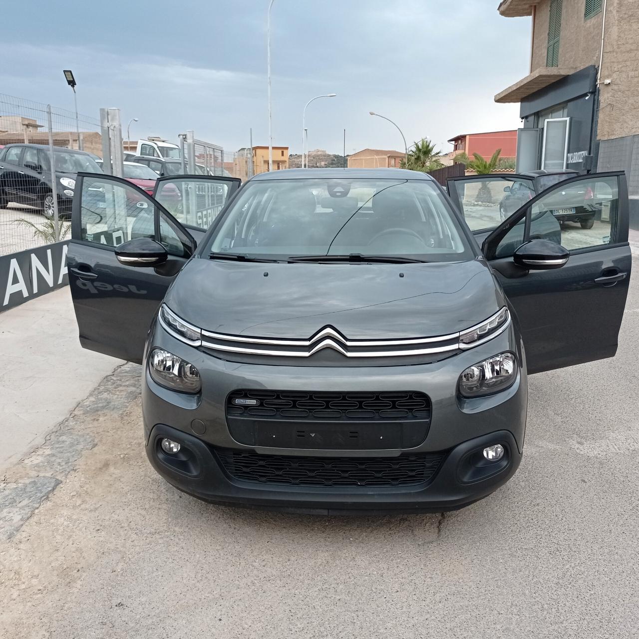 Citroen C3 PureTech 82 Live Edition