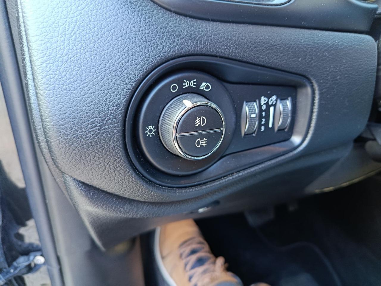 Jeep Renegade Limited 1.3 T4 190cv 4xe AT6 P #8523