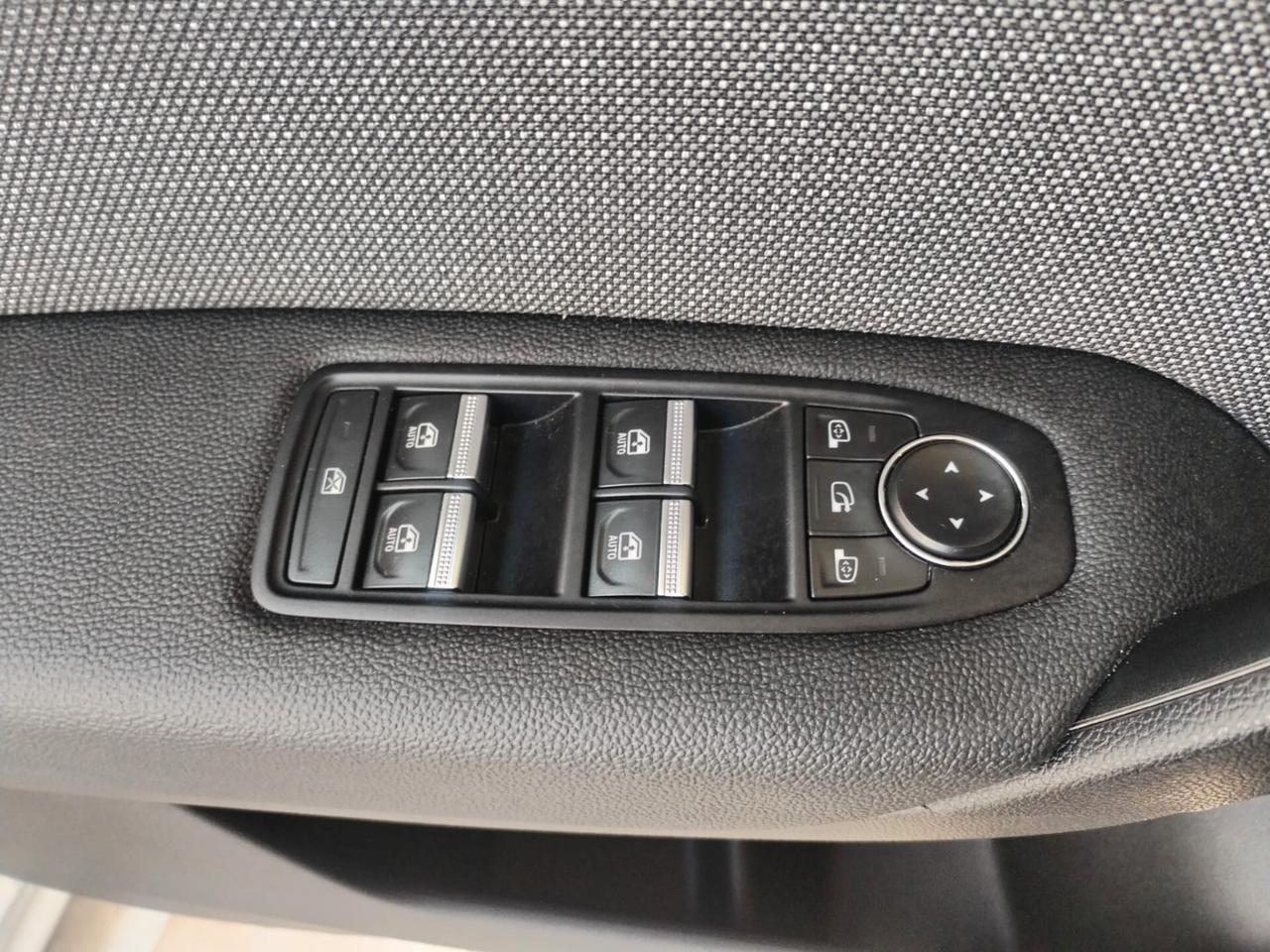 Renault Captur TCe 90 CV Techno