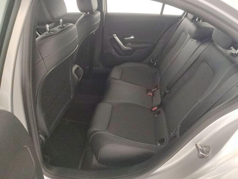 Mercedes-Benz Classe A A 200 d Sport auto