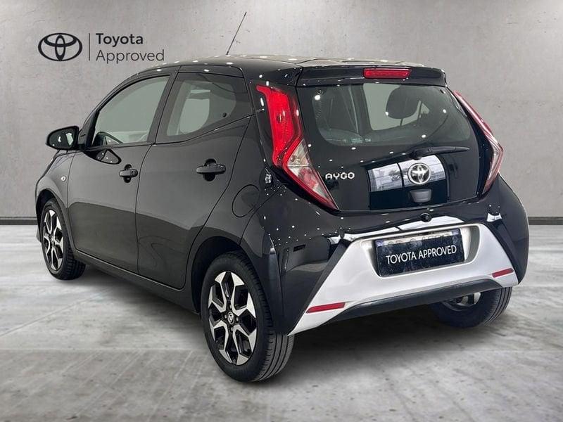 Toyota Aygo Aygo 5p 1.0 x-play 72cv